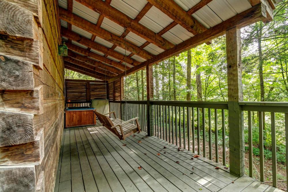 Luxury King Room with Fireplace - Pet-Friendly interior